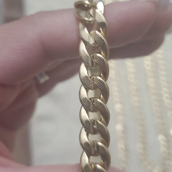 NEW| Stamped 18K Gold Cuban Link Chain Necklace 8mm 24" - Picture 3 of 7